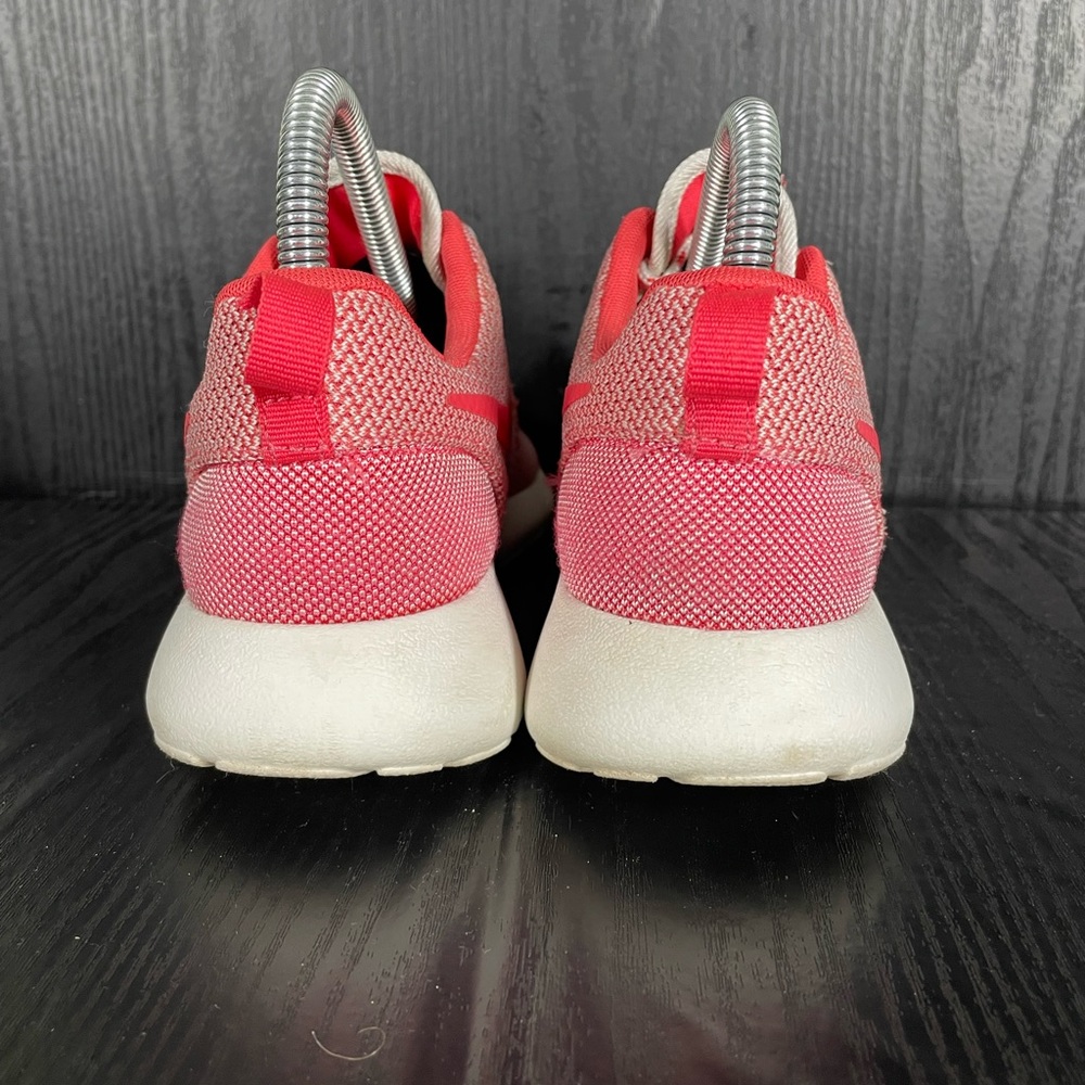 Nike ROSHE Women’s size 6 - Picture 4 of 12